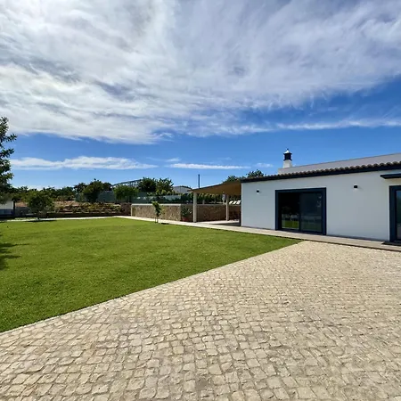 Algarve Country Modern With Pool By Homing Villa